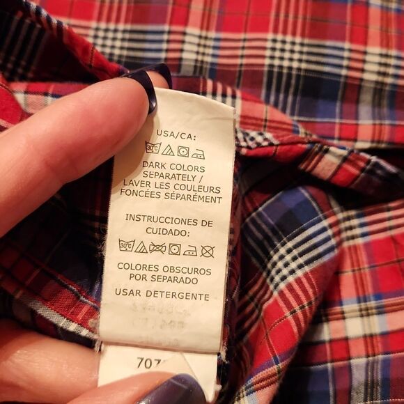 CHAPS Easy Care Long Sleeve Button Down Casual Shirt, Medium, Red & Blue Plaid - Picture 7 of 8
